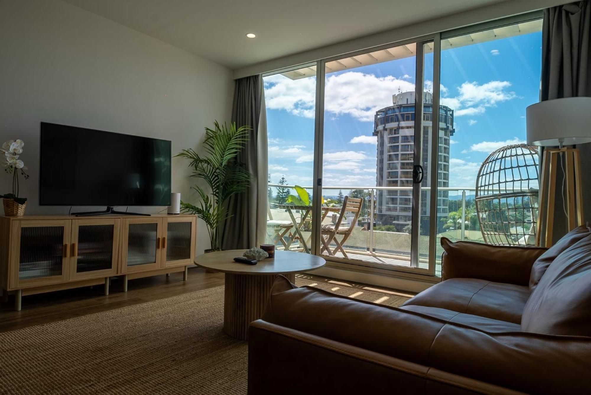 Glenelg Oasis, Pool, Gym, Spa & Sauna, Free Parking, City Views Apartment Bagian luar foto